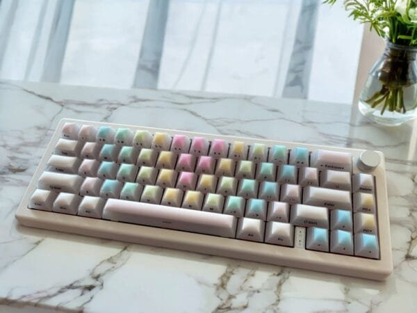 Rainbow Candy Mechanical Keyboard - 67 keys - Image 3